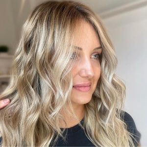 Meet your Posher, Makiah